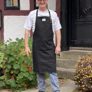 Sortebro kro forklæde